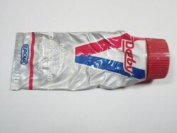 Retro Darby borotvakrém fém tubus - CAOLA gyártó - 1980-as évekből