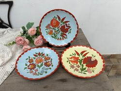 Gránit gyönyörű népi falitányér virágos falusi paraszti nosztalgia Pipacsos mid-century modern