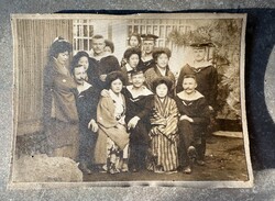 I. Ferenc József-osztàly matrózai Japánban két fényképen