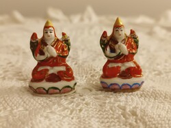 Apró kínai porcelán figurák