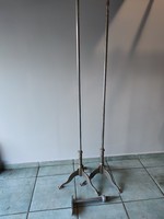 Egyedi acél paraván tartó oszlopok.