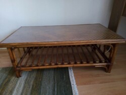 Rattan asztal