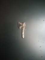 Vintage lovagi bárd / fejsze alakú medál