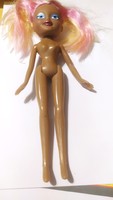Bratz baba modern hajjal és sminkkel