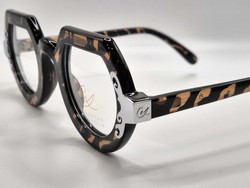 Christian Lacroix, 7305 optikai szemüvegkeret Új, vintage collection 80-as évekből.