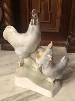 Tyúkok  Zsolnay figura -Sinkó