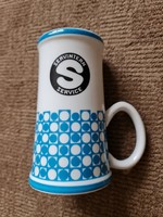 Servintern Service céges hollóházi porcelán korsó