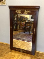 NAGYMÉRETŰ OROSZLÁNOKKAL DÍSZÍTETT ELEGÁNS EMPÍR STÍLUSÚ FALI TÜKÖR 122 X 79 CM
