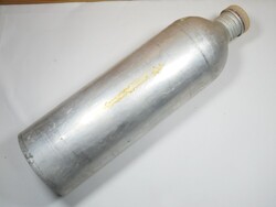 Régi retro alu alumínium palack, kulacs műanyag kupakkal