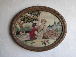 Vintage romantika szerelmes pár a ligetben régi ovális gobelin falikép
