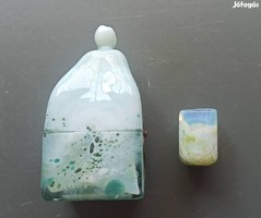 Kézműves egyedi üveg bonbonier kínáló kis pohárral