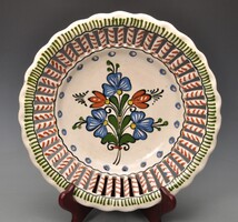 Hódmezővásárhelyi áttört szélű fánkos tál , Majolikagyár. HMV MTM, 1950-es évek. Gyönyörű.. 30 cm
