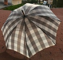 Régi nádpálcás kockás esernyő bakelit fogóval