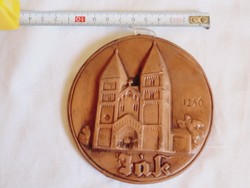 Kerámia plakett 01 JÁK falra akastható retro