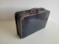 Régi antik kis méretű bőrönd koffer 42 x 28 cm kisméretű táska fotózáshoz film kellék