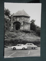 Képeslap,Visegrád,A vár keleti kapuja,parkoló,autó látkép,részlet, 1968-