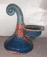 Különleges formájú szép mázú gyertyatartó vagy ékszertartó