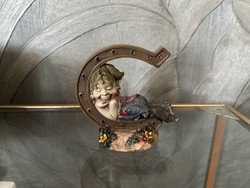 Pixies - szerencsehozó kobold patkóval