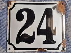 Régi zománcozott tábla / zománctábla / házszámtábla "24" szám