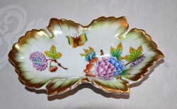 Herendi Viktória mintás kínáló