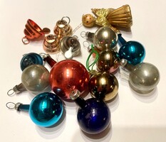 Régi üveg kis karácsonyi üveg gömbök, csengők, díszek