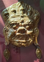 Számozott, kultikus, mongol Erlig Khan (a halál ura) rézmaszk, felakasztható
