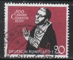 Bundes 4597  Mi 301       0,50   Euró