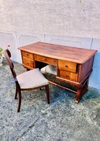 Biedermeier íróasztal