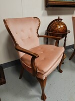 A pair of original English Chippendale wingback armchairs, very comfortable, beautiful, in perfect condition