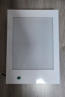 Orvosi röntgenkép átvilágitó. Néző szekrény. 80-90db röntgenkép. Radiológia. Röntgenképek. Röntgen.
