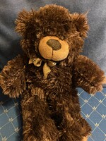 Nagyon puha,aranyos,plüss Maci. 40 cm magas. Jade Soft toys márkajelzéssel.Tappancs mintás szalaggal