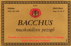 Wine label: Kiskunhalas Bacchus sparkling wine. (Drink label)