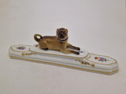 Meisseni porcelán pug mopsz papírnehezék 18.század 19cm