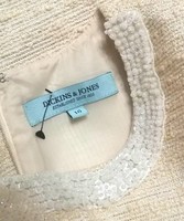 DICKINS & JONES 38-as exkluzív, esküvői, parti ruha nyakkivágásán flitterrel
