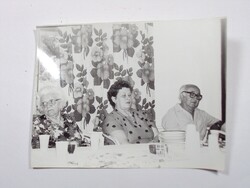 Régi kép fotó fénykép - családi összejövetel, néni, bácsi