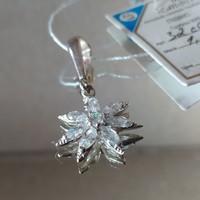 Új medál 925 sterling ezüst. A kő -  cirkon.