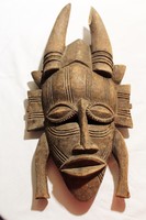 Régi fa maszk