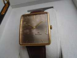 Luxus svájci mechanikus ffi karóra 37,4 x 35  mm pontos preciz működéssel