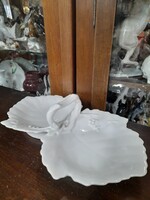 TK.Gróf Thun 1830-1895 Szitakötős, Dupla Szőlőleveles Fehér Porcelán Kínáló,Asztalközép.37 cm.