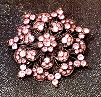 Vintage nagy méretű, csupa rózsaszín strasszal díszített virág formájú bross kitűző