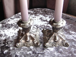 2 db szép régi ezüstözött gyertyatartó