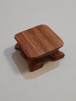 Netsuke faállvány, kézi fafaragás (2)