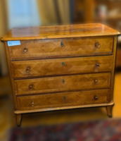 Biedermeier cseresznyefa sublót, komód, 4 fiókos. 92x105x58. Kiváló állapotban.