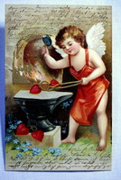 Antik dombornyomott üdvözlő litho képeslap - szíveket kalapáló angyal   1905ből
