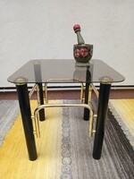 Modern design űveglapos dohányzóasztal . Alkudható