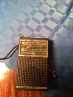 GENERÁL ELECTRIC model NO 7-2500 B zsebrádió.