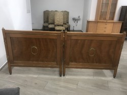 2 db ágy ( 2 Meter)   1 db toalettel