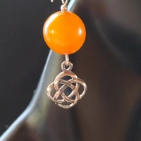 Fülbevaló 925 sterling ezüst balti borostyánnal.   Súly - 6,76 g.  Hosszúság - 44 mm.