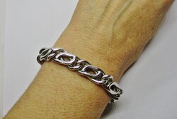 Gyönyörű antik ezüst fémjelzett karkötő