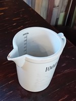 Antik porcelán mérőedény. 1000g. Fehér kiöntő.